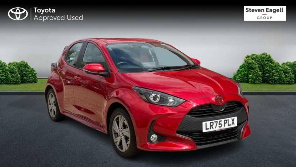 Toyota Yaris 1.5 Vvt-h Icon E-cvt Euro 6 Ss Red