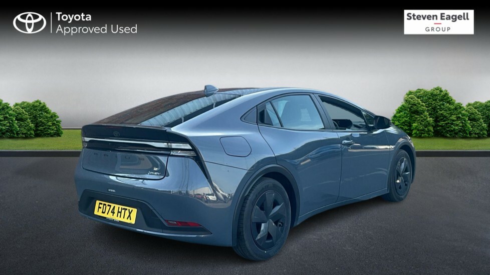 Toyota Prius 2.0 13.6Kwh Design Hatchback Plug-in Hy Grey #2