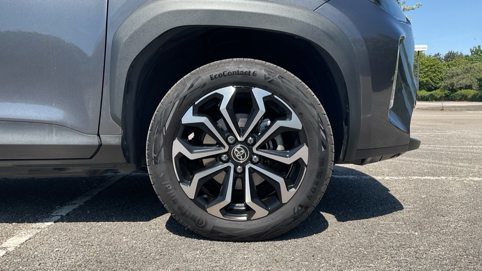 Toyota Yaris Cross Gr Sport #25