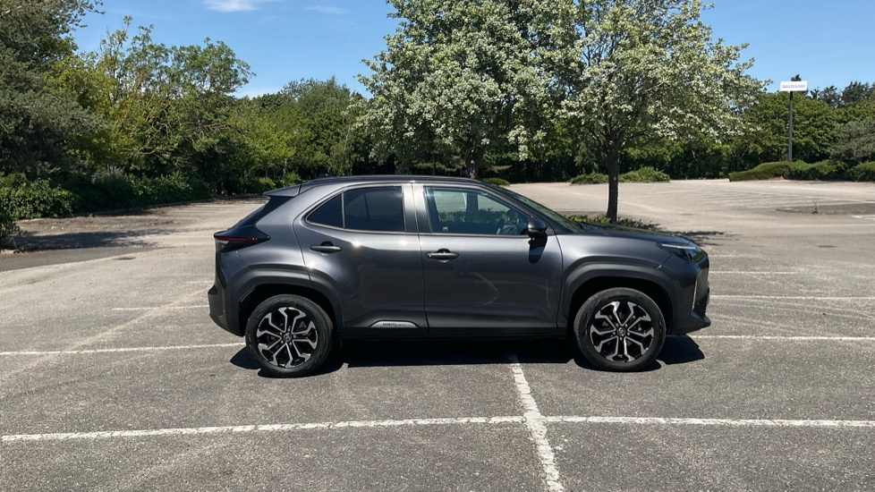 Toyota Yaris Cross Gr Sport #23