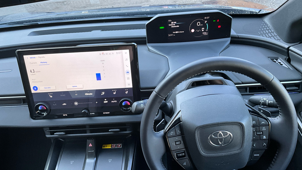 Toyota bZ4X 73.1Kwh Design Blue #6