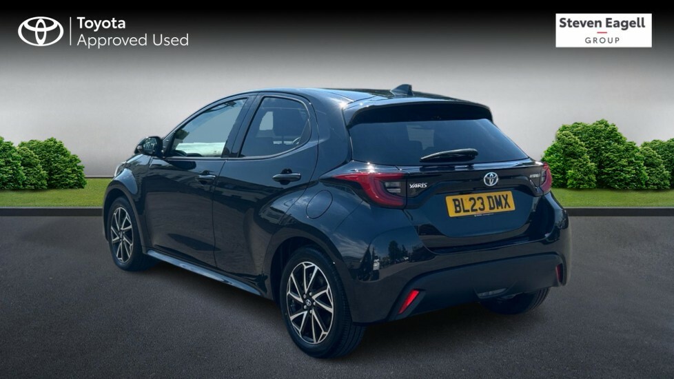 Toyota Yaris 1.5 Vvt-h Design E-cvt Euro 6 Ss Black #4