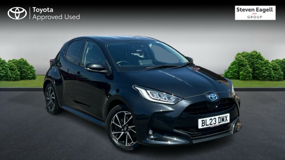 Toyota Yaris 1.5 Vvt-h Design E-cvt Euro 6 Ss Black