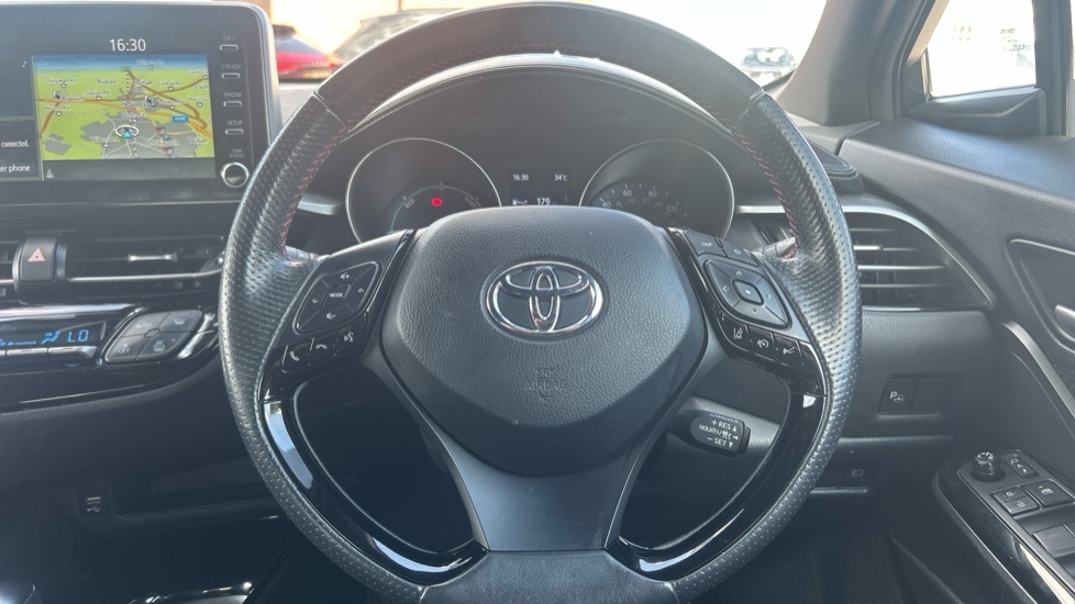 Toyota C-Hr 1.8 Vvt-h Design Cvt Euro 6 Ss Silver #10
