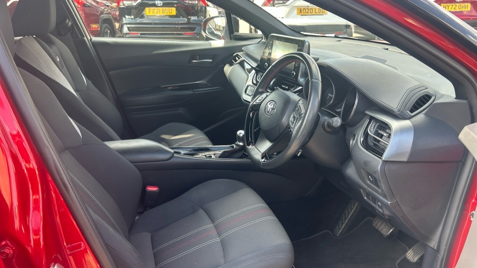 Toyota C-Hr 1.8 Vvt-h Design Cvt Euro 6 Ss Silver #12