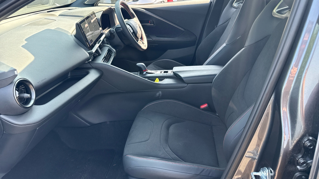 Toyota C-Hr 2.0 Vvt 13.6Kwh Gr Sport Cvt Euro 6 Ss Grey #5