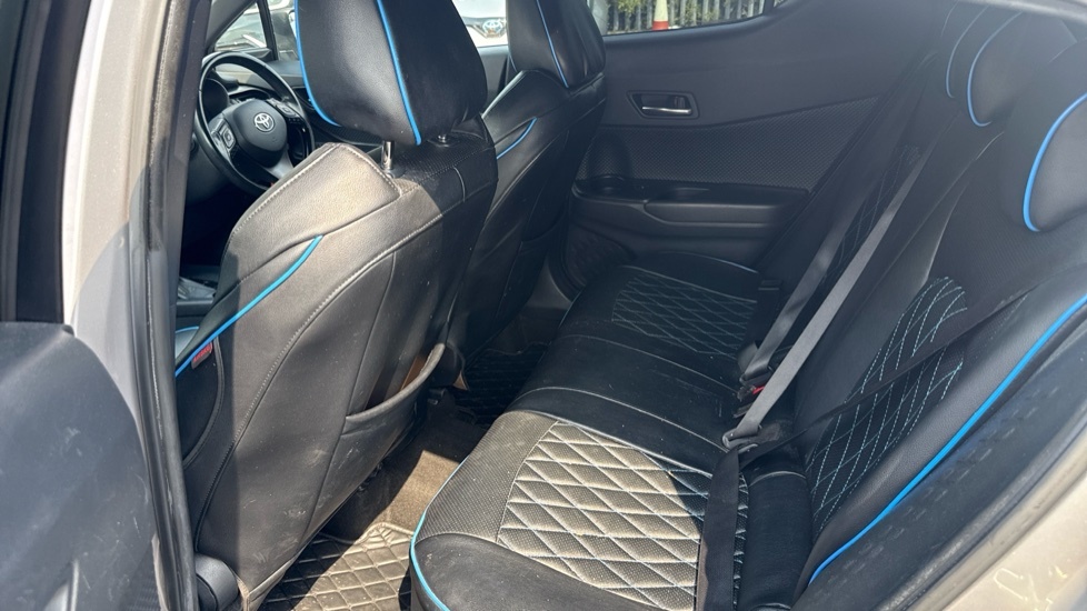 Toyota C-Hr 1.8 Vvt-h Icon Suv Hybrid Cvt Euro 6 S Grey #15