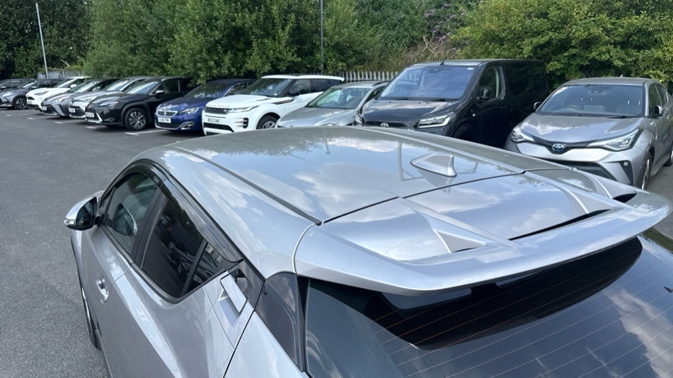 Toyota C-Hr 1.8 Vvt-h Icon Suv Hybrid Cvt Euro 6 S Grey #35
