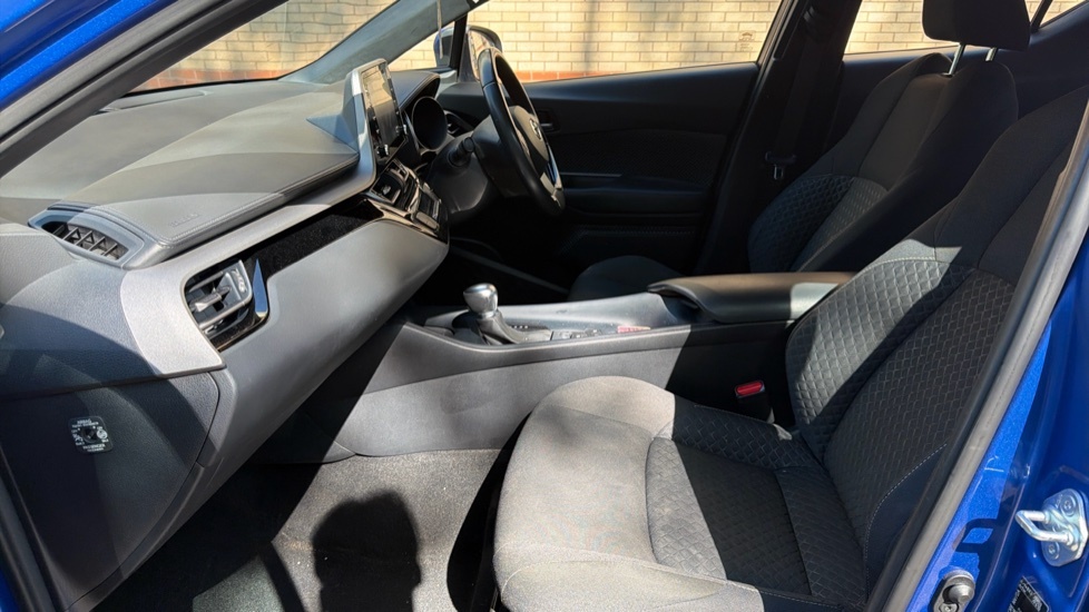 Toyota C-Hr 1.8 Vvt-h Gpf Icon Suv Hybrid Cvt Euro Blue #5