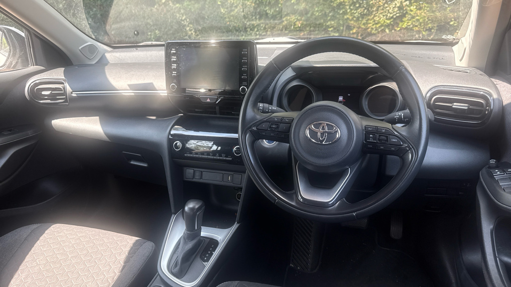 Toyota Yaris Cross 1.5 Vvt-h Icon E-cvt Euro 6 Ss White #6