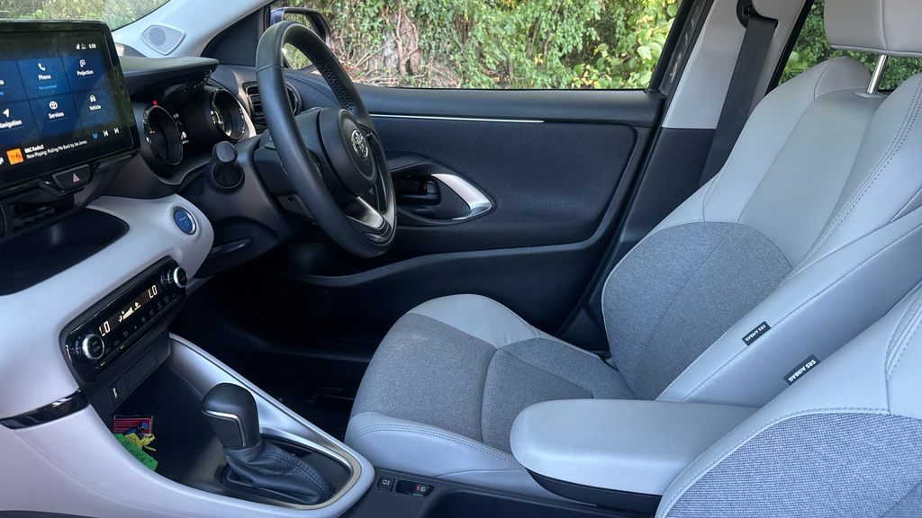 Toyota Yaris 1.5 Vvt-h Excel E-cvt Euro 6 Ss Grey #5