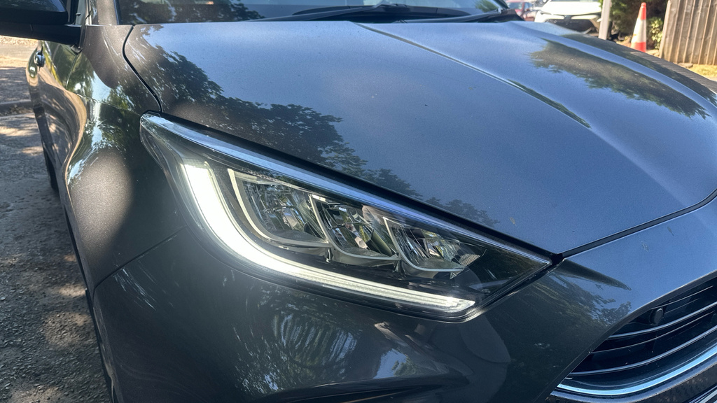 Toyota Yaris 1.5 Hybrid Gr Sport Cvt City Pack Black #20