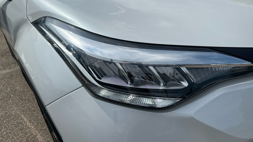 Toyota C-Hr 1.8 Hybrid Gr Sport Cvt White #20