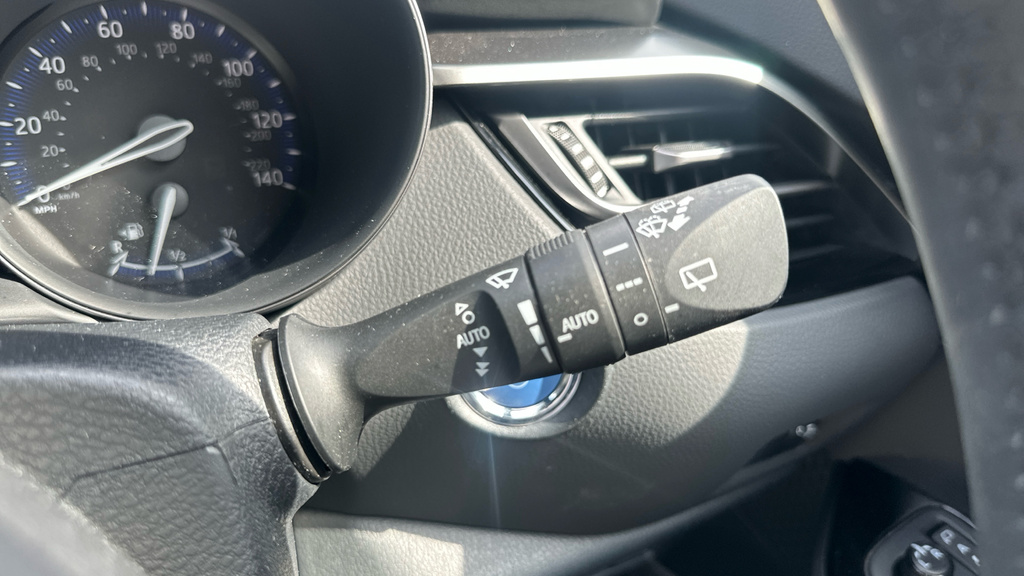 Toyota C-Hr 1.8 Hybrid Gr Sport Cvt White #36
