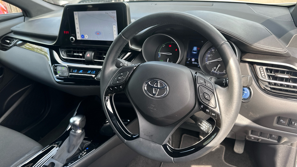 Toyota C-Hr 1.8 Hybrid Gr Sport Cvt White #7
