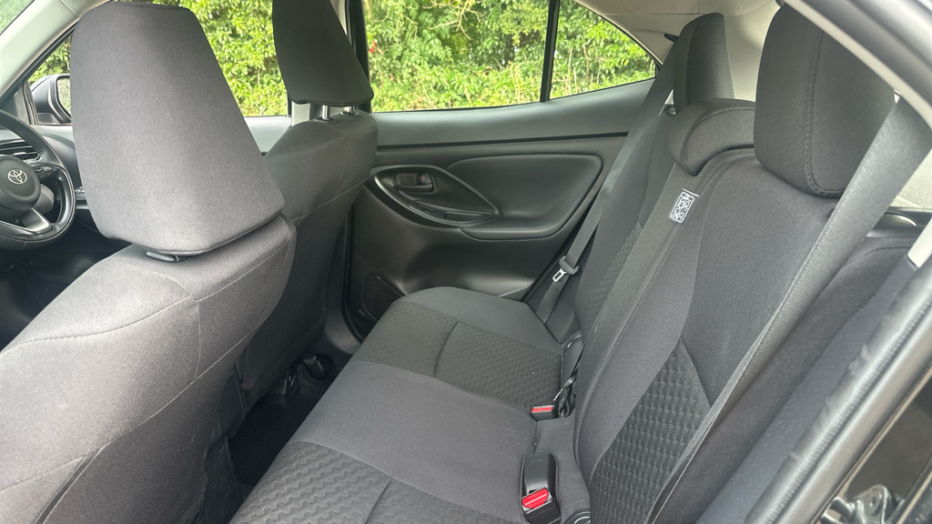 Toyota Yaris Cross 1.5 Vvt-h Icon Suv Hybrid E-cvt Euro 6 White #15