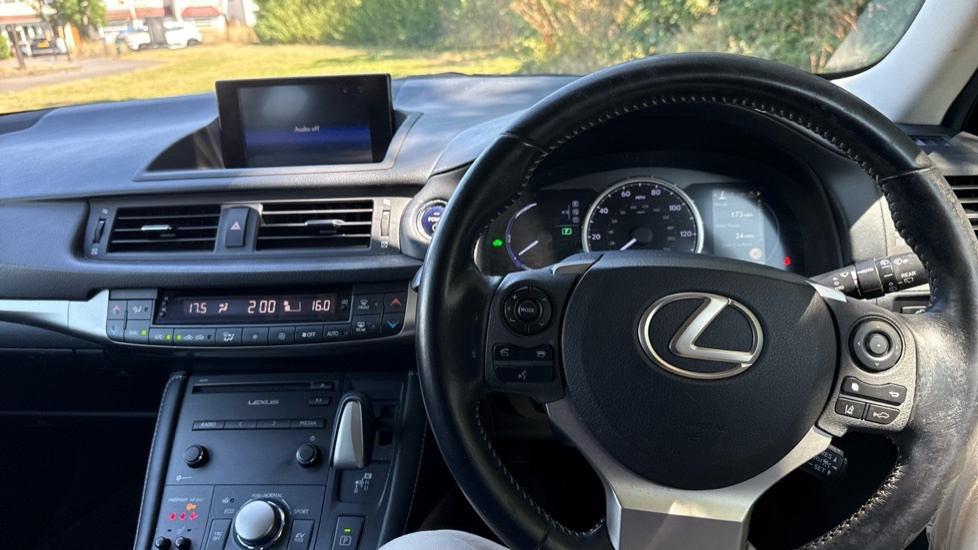 Lexus CT Luxury Silver #8