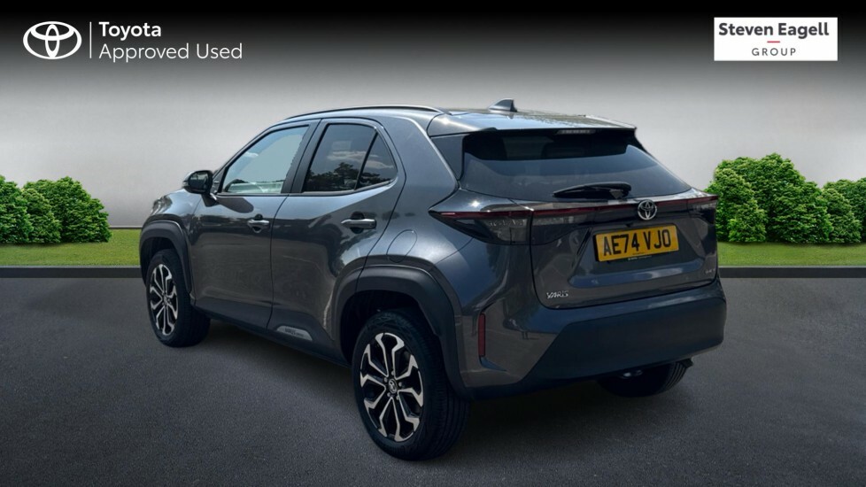 Toyota Yaris Cross 1.5 Vvt-h Design E-cvt Euro 6 Ss Grey #4