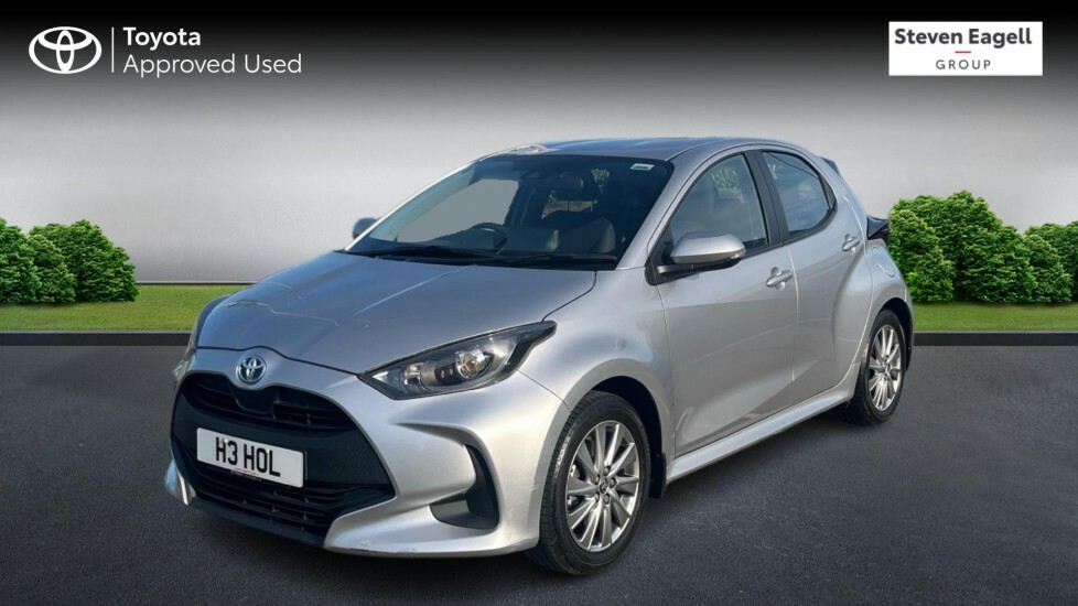 Toyota Yaris 1.5 Vvt-h Icon E-cvt Euro 6 Ss Silver #3