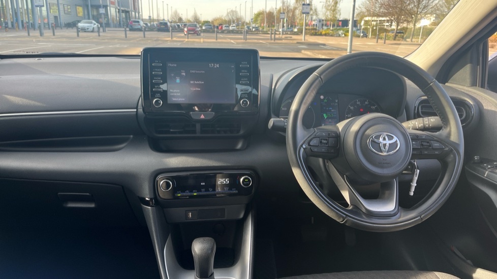 Toyota Yaris 1.5 Vvt-h Icon E-cvt Euro 6 Ss Silver #6