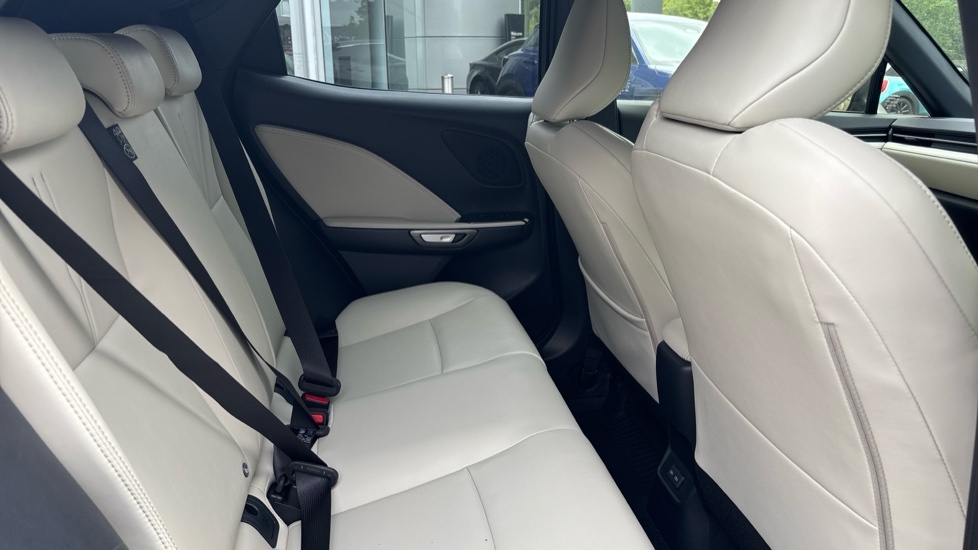 Lexus LBX Premium Plus White #9