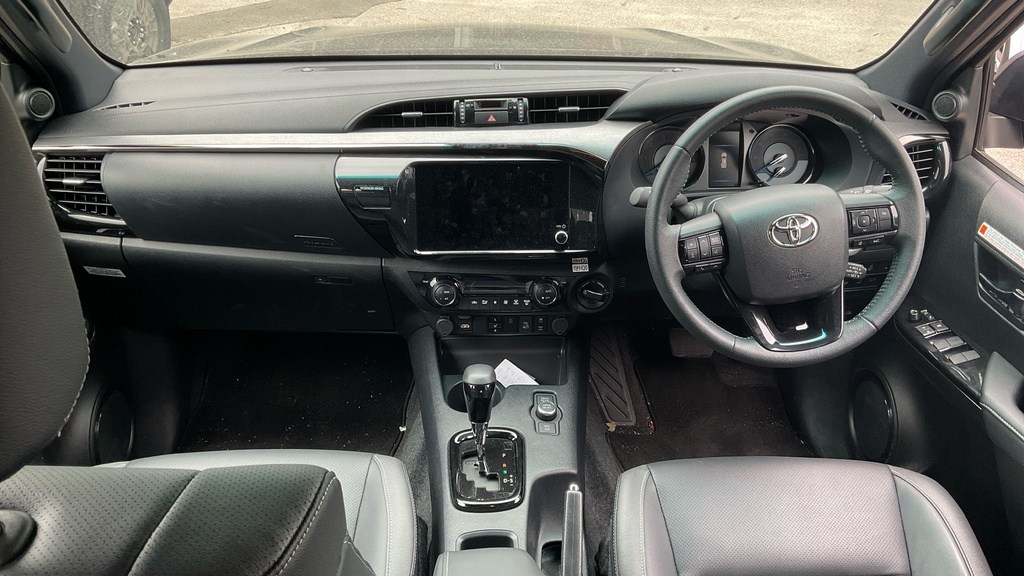 Toyota HILUX 2.8 D-4d-h Invincible X 4Wd Euro 6 Black #6