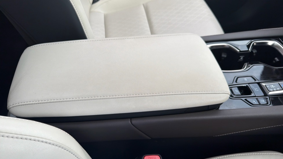 Lexus RX 450H Premium Plus Pack White #49