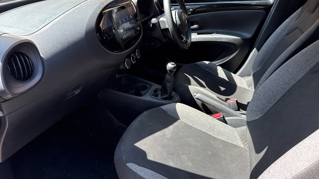 Toyota Aygo X 1.0 Vvt-i Pure Hatchback Euro 6 Black #5