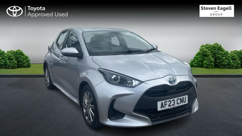 Toyota Yaris 1.5 Vvt-h Icon Hatchback Hybrid E-cvt E Silver