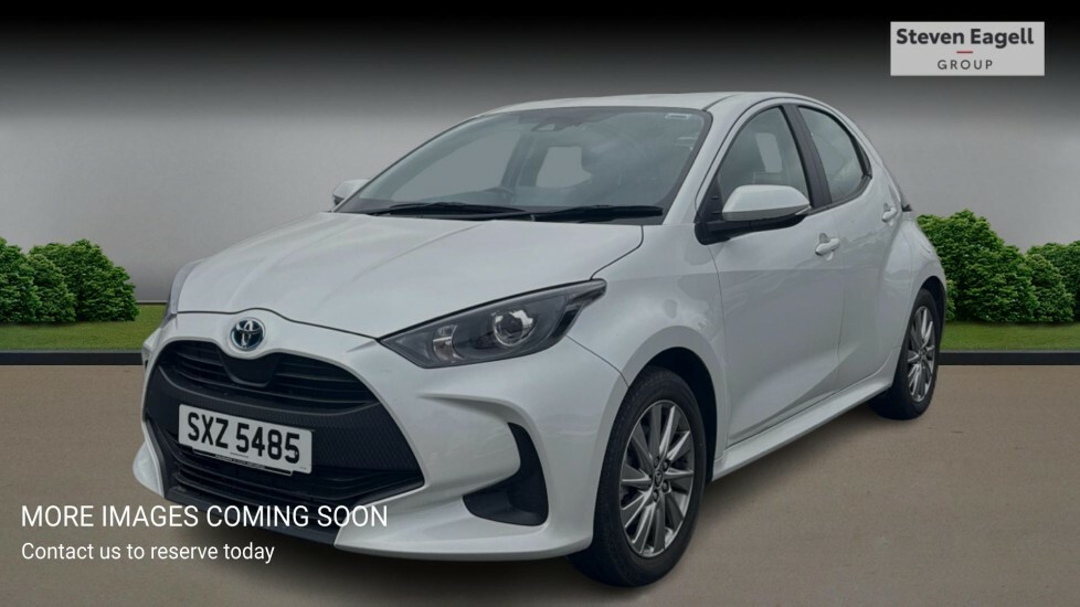 Toyota Yaris 1.5 Vvt-h Icon E-cvt Euro 6 Ss White #3