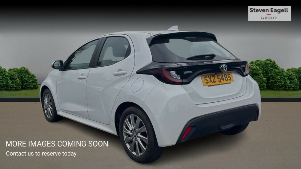 Toyota Yaris 1.5 Vvt-h Icon E-cvt Euro 6 Ss White #2