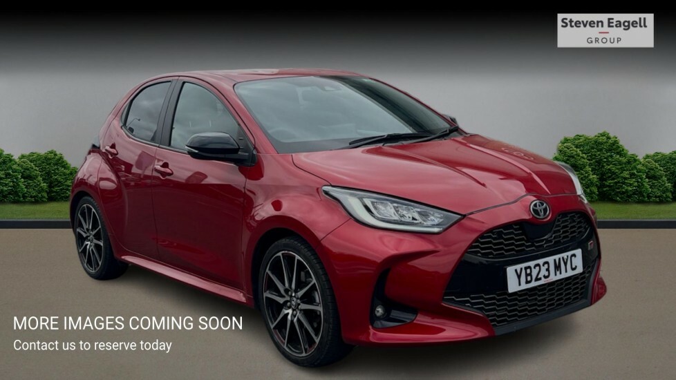 Toyota Yaris 1.5 Vvt-h Gr Sport Hatchback Hybrid E-c Red