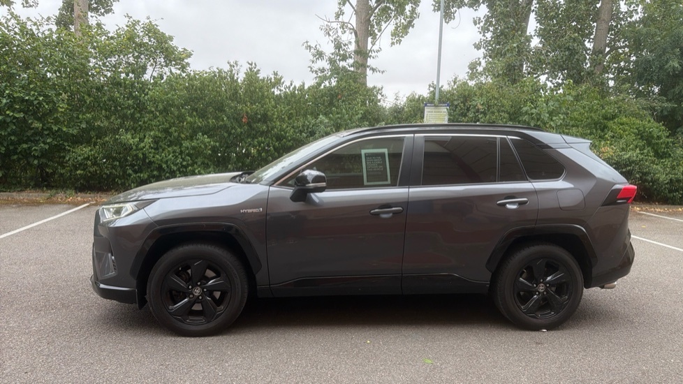Toyota Rav 4 Dynamic White #24
