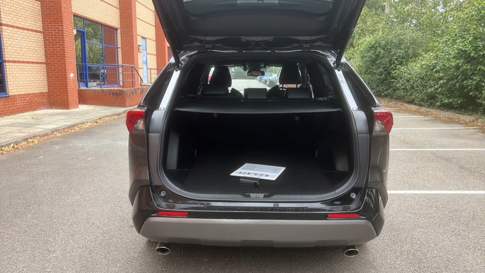 Toyota Rav 4 Dynamic White #13
