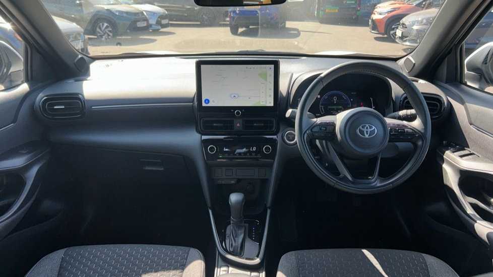 Toyota Yaris Cross 1.5 Vvt-h Design E-cvt Euro 6 Ss DE75YRM White #6