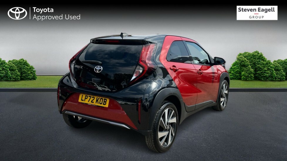 Toyota Aygo X 1.0 Vvt-i Exclusive X-shift Euro 6 Ss Red #2