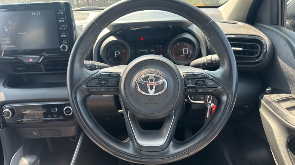 Toyota Yaris Hatchback Brown #10