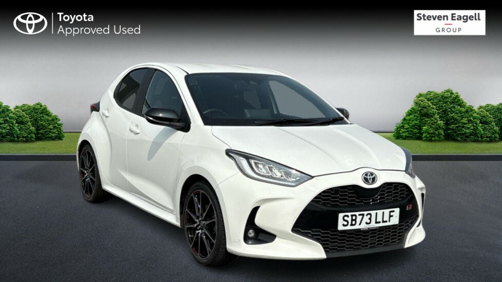 Toyota Yaris 1.5 Vvt-h Gr Sport E-cvt Euro 6 Ss White