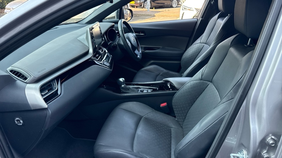 Toyota C-Hr 2.0 Vvt-h Excel Cvt Euro 6 Ss Silver #5