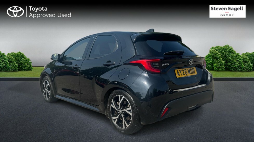 Toyota Yaris 1.5 Vvt-h Design E-cvt Euro 6 Ss Black #4