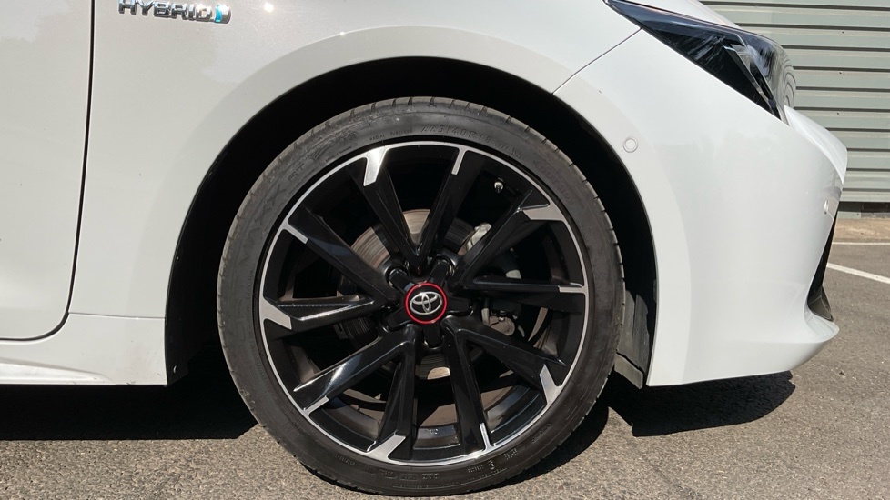 Toyota Corolla Hatchback Black #25