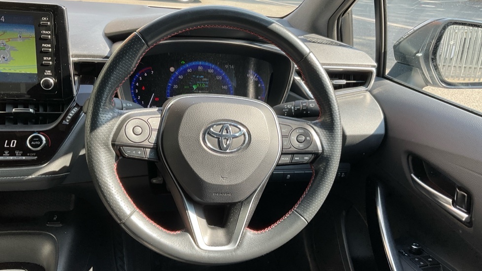 Toyota Corolla Hatchback Black #10