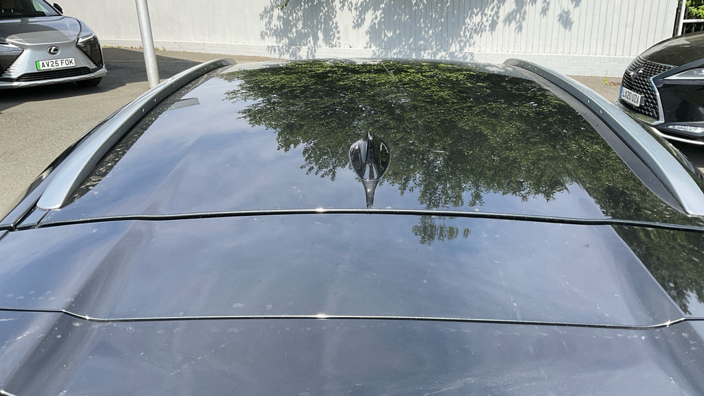 Lexus UX 250H With Premium Pack Blue #28