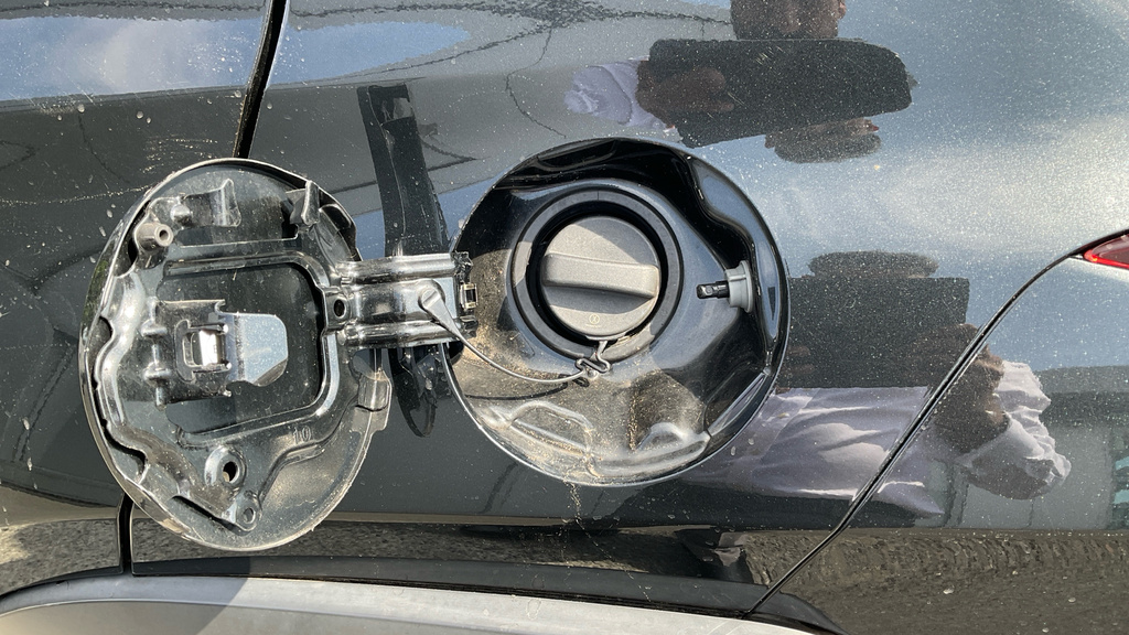 Lexus UX 250H With Premium Pack Blue #34