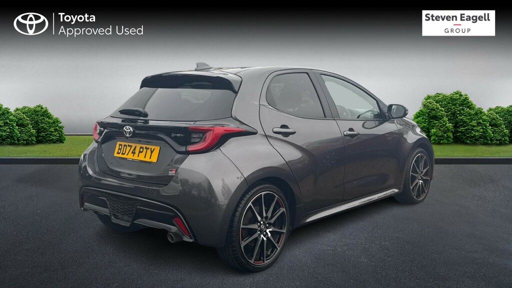 Toyota Yaris 1.5 Vvt-h Gr Sport E-cvt Euro 6 Ss Grey #2