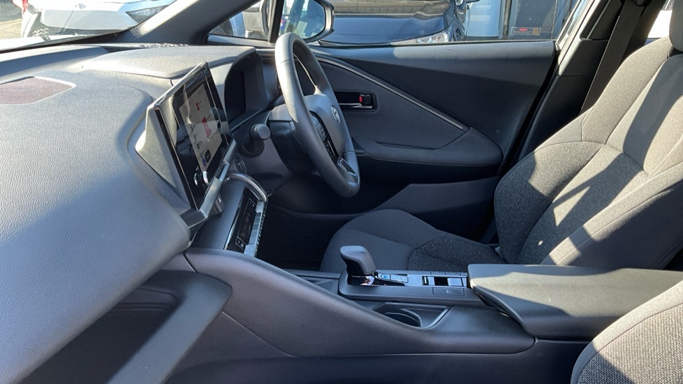 Toyota C-Hr 1.8 Vvt-h Icon Cvt Euro 6 Ss Black #5
