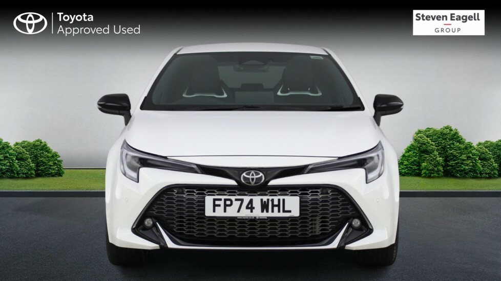 Toyota Corolla Excel White #15