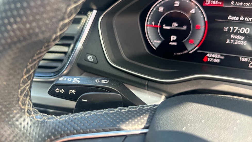 Audi Q5 Petrol Blue #33