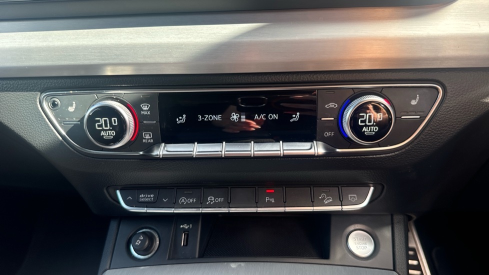 Audi Q5 Petrol Blue #36