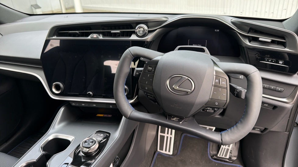 Lexus RZ 350E 165Kw Premium 77 Kwh 20Bitone SV75PUU Black #8